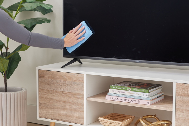 Safe Cleaning Method For LCD TV Screen