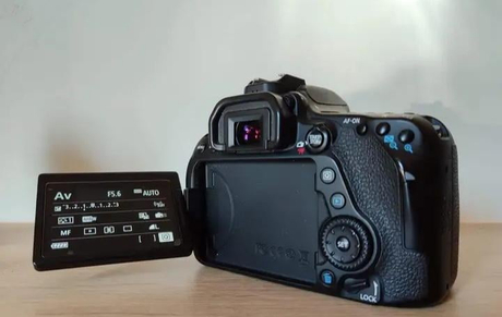 Canon 80d で LCD 画面をオンにする方法? - リシャインディスプレイ