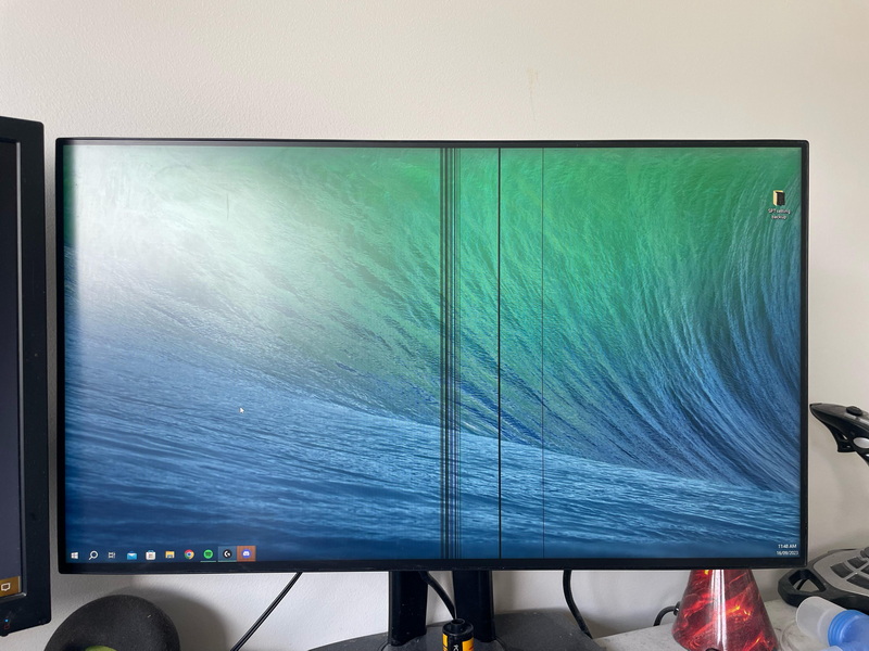 an lcd screen needs to clean