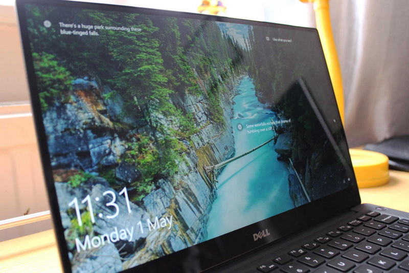 Dell XPS 13 Infinity Edge display