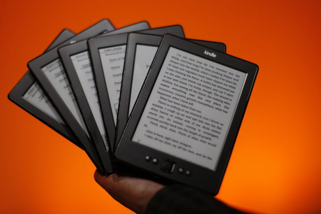 Kindle 6インチ タッチスクリーン タッチスクリーン機能を求めて Kindle 6 にアップグレードする必要が
