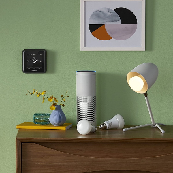 Honeywell Home T5 7 일 터치 스크린 디스플레이