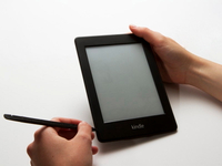 //iqrorwxhmnmnlp5m.ldycdn.com/cloud/lkBpjKjjllSRrlqnrmnpjq/amazon-kindle-6-touchscreen-display.jpg