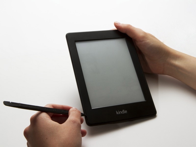 amazon kindle 6 touchscreen display