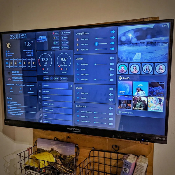 wall mounted a 24 inch touchscreen in my kitchen