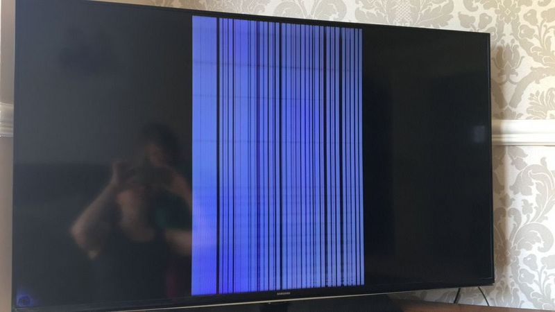 Una pantalla LCD agrietada