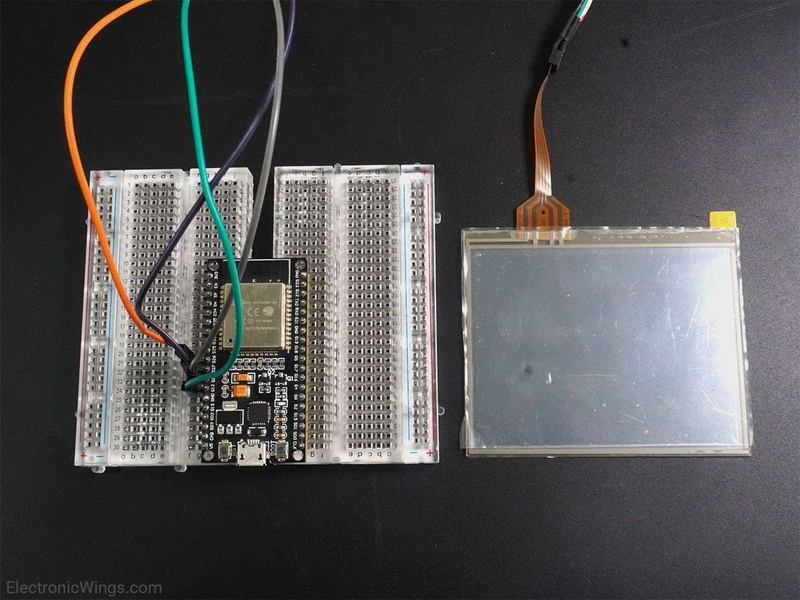 4_Wire_Touch_Screen_interfaces_with_esp32
