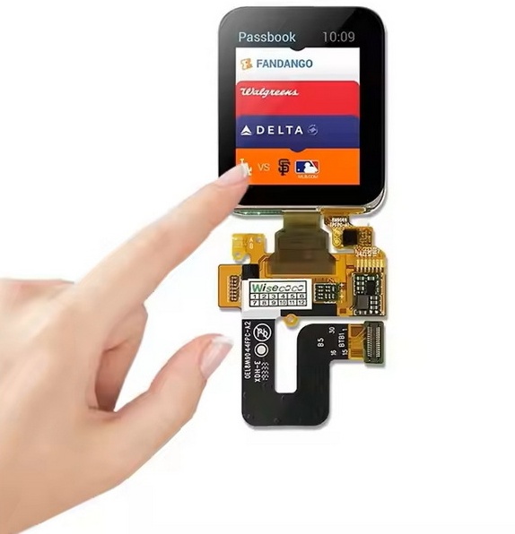 An AMOLED Touchscreen Display