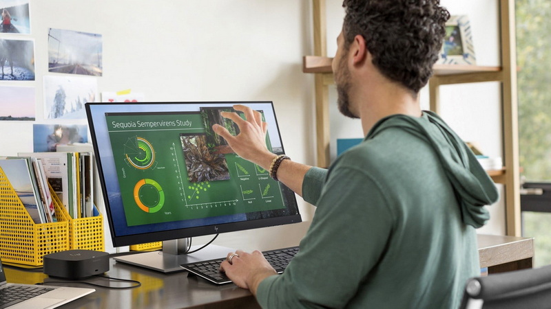 touch a Large Touchscreen Displays